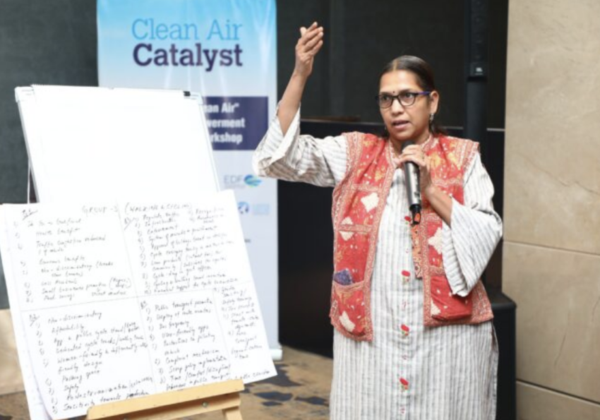 Anupa Gokhale participates in a group brainstorming exercise at the Clean Air Catalyst’s ‘Women in Clean Air’ workshop.